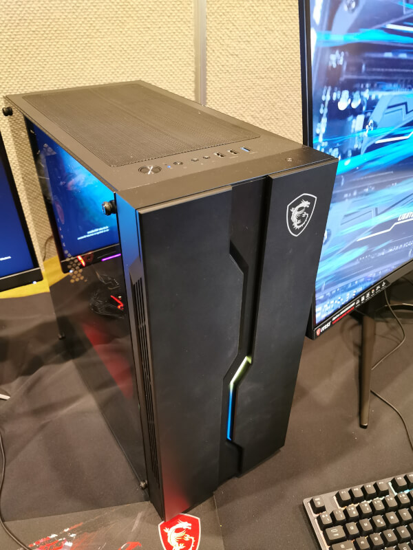 msi_partner_convension_meg_vampiric_case.jpg